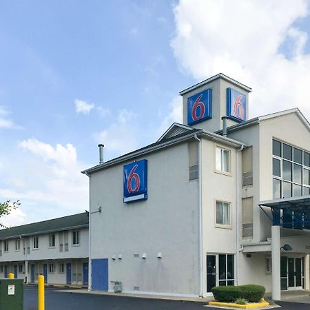 Motel 6-Statesville, Nc Εξωτερικό φωτογραφία