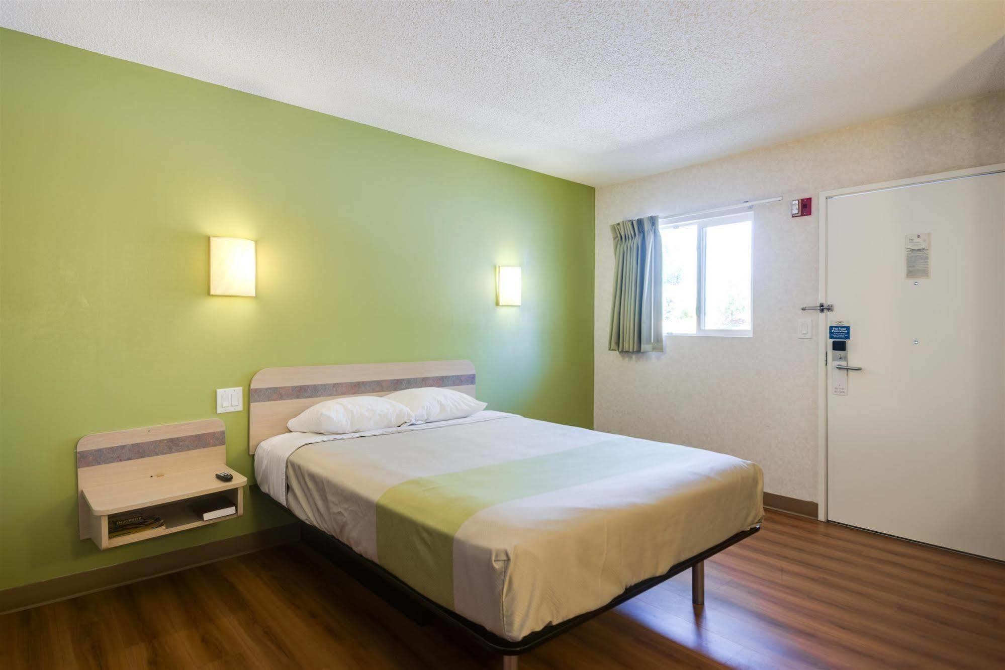 Motel 6-Statesville, Nc Εξωτερικό φωτογραφία